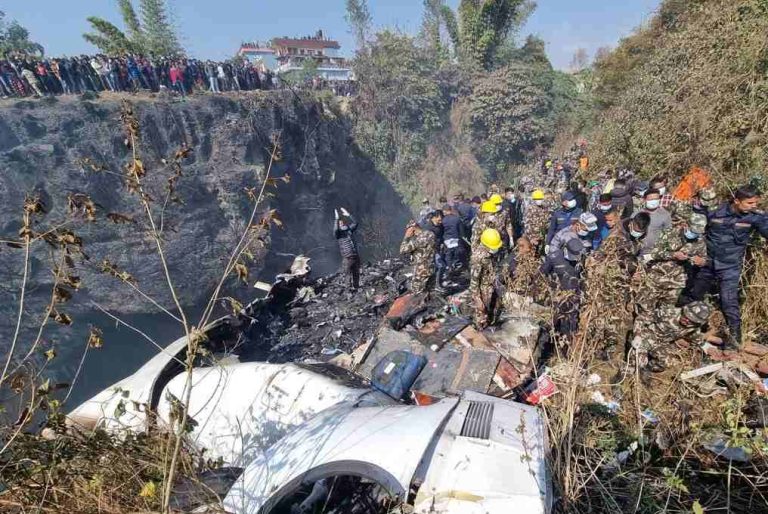 Mortal accidente aéreo dejó 68 fallecidos
