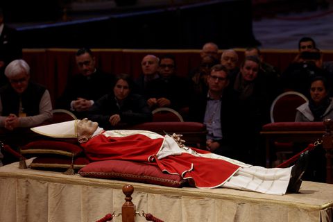Muerte de Benedicto XVI