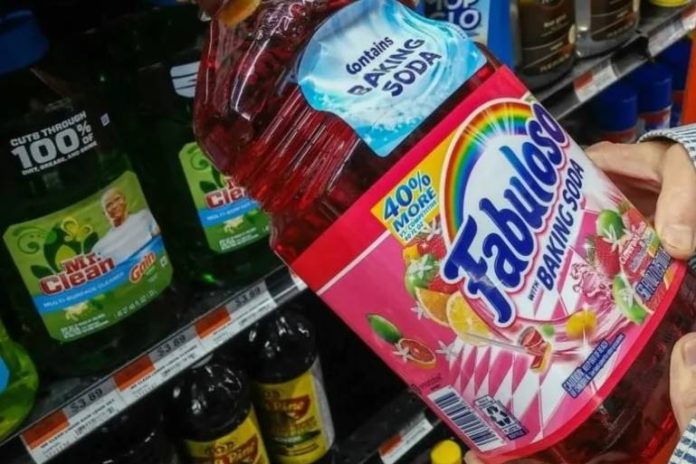 Colgate-Palmolive retira 4.9 millones de botellas de Fabuloso