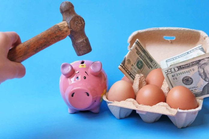 Legisladores indagan sobre los altos precios de los huevos