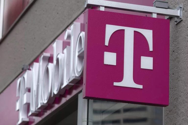 Miles de usuarios afectados por interrupciones de T-Mobile