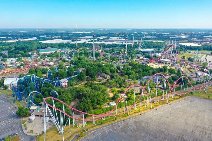 carowinds-trae-mucha-diversion-en-su-50-aniversario