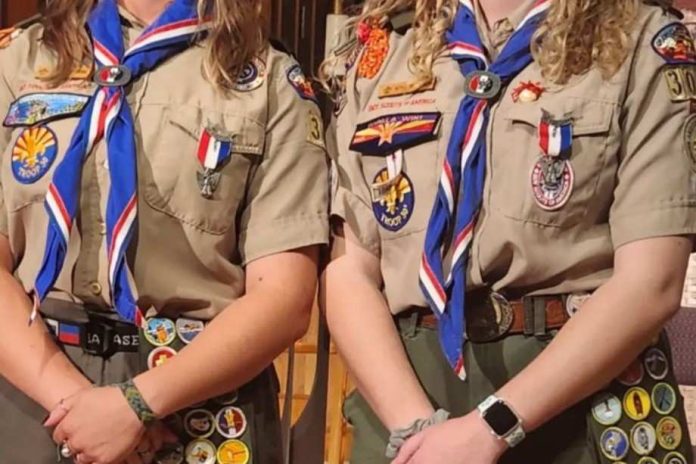 Boy Scouts of America llega a un acuerdo multimillonario por abuso sexual