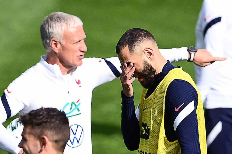 Controversia entre el mundialista Deschamps y Benzema