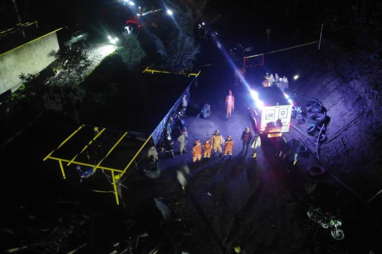 Explosión en mina de carbón dejó 11 muertos en Colombia
