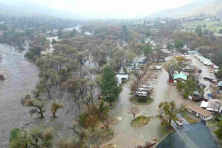 Tormenta de «río atmosférico» inunda a California