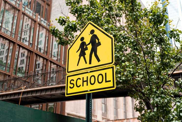 CMS revisará protocolos de seguridad en escuelas