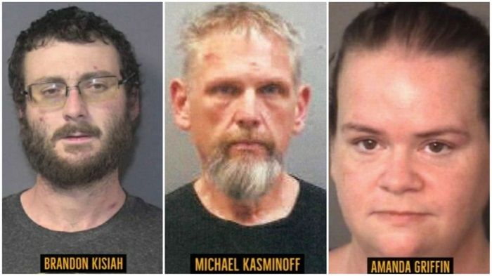 Tres arrestados por asesinato de mujer en Monroe