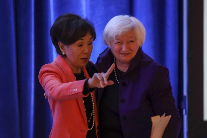 Janet Yellen adivitió catástrofe económica