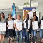 guatemaltecos-en-nc-recibieron-certificacion-de-competencias