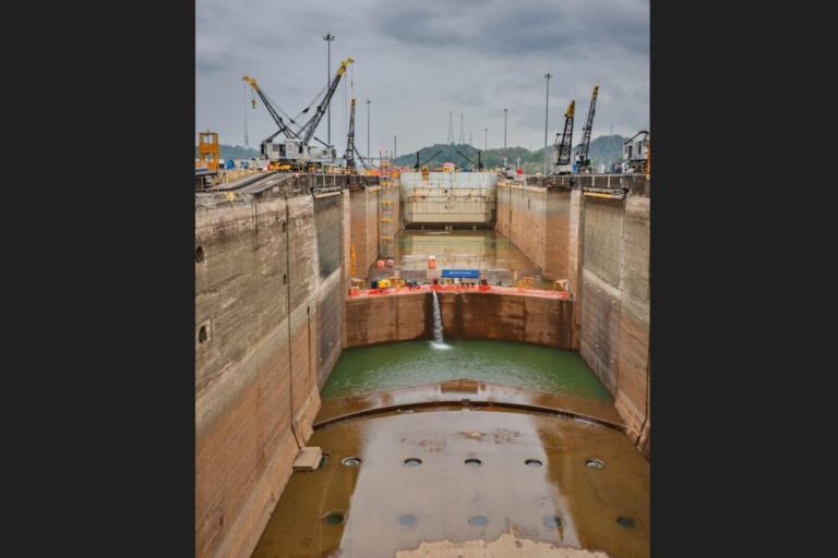 Canal de Panamá: razones de las restricciones del tránsito