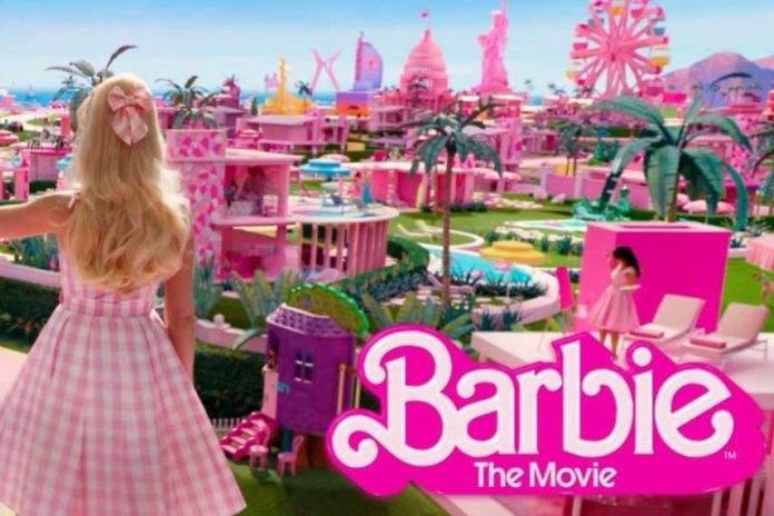 Barbiemanía deja vitrinas vacías y una moda rosa sin precedentes