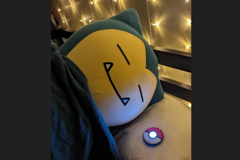 Sale Pokemon Sleep nuevo juego que recompensa por dormir