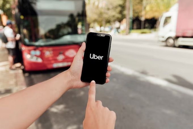 uber-permitira-que-los-adolescentes-viajen-solos-en-nc