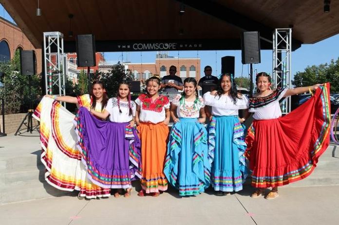 festival-todos-somos-america-en-hickory