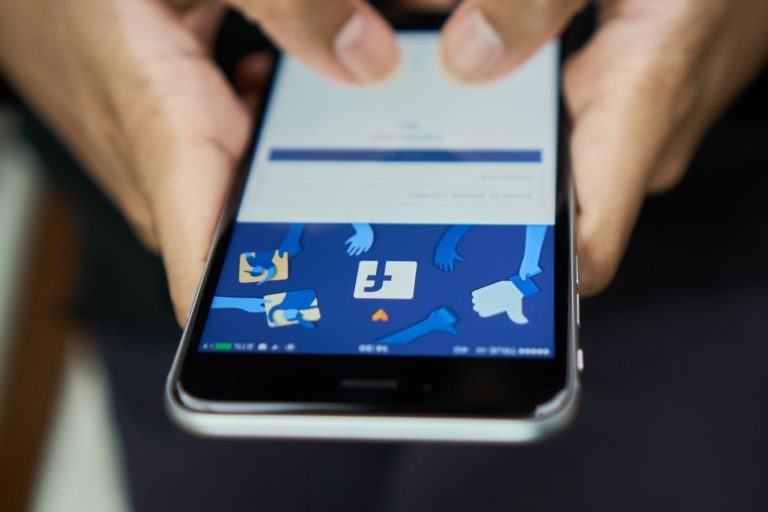 Supremo decidirá si los estados podrán regular publicaciones en redes sociales