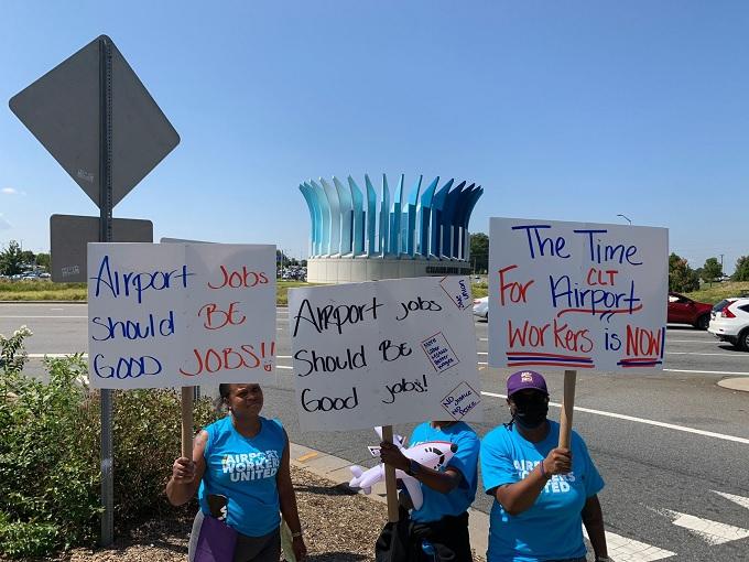 protesta-de-trabajadores-del-aeropuerto-de-charlotte