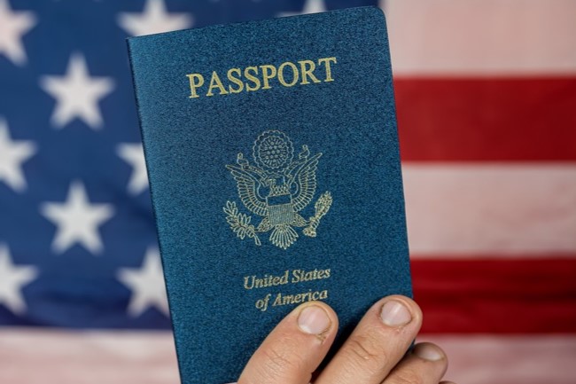 Estados Unidos redujo los tiempos de emisión de pasaportes