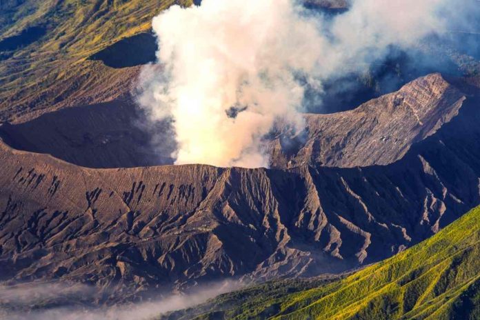 Islandia anticipa gran erupción volcánica tras sufrir enjambres sísmicos