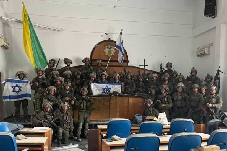 Israel toma sede de gobierno y Asamblea Legislativa de Hamás