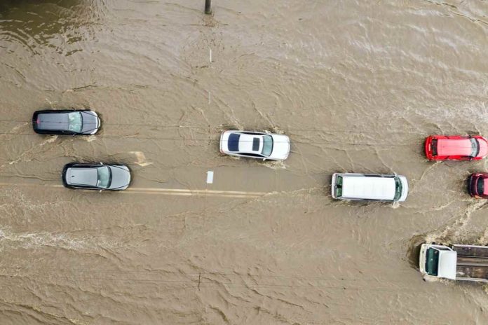 Sur de Florida inundado por fuerte tormenta