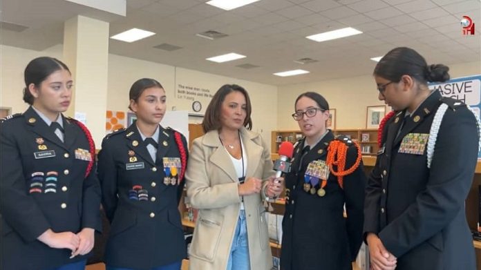 hispanas-con-honor-y-futuro-en-rocky-river-high-school-1