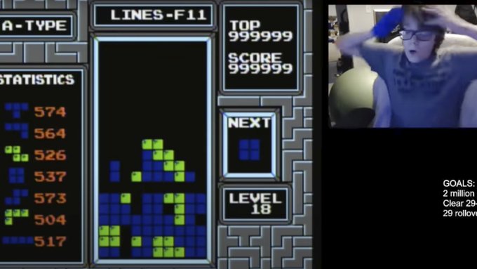 Adolescente venció el imbatible juego de Tetris