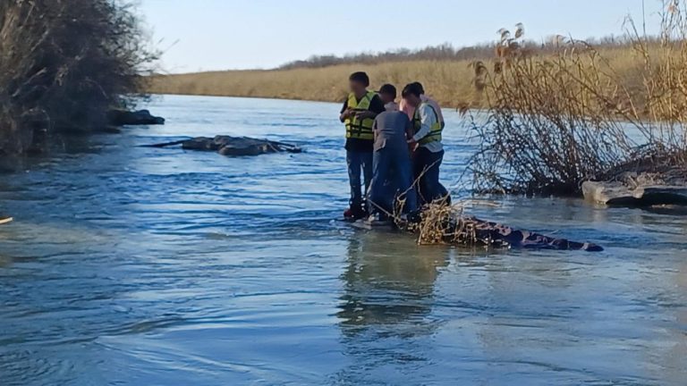 Ocho migrantes fueron rescatados en el río Bravo