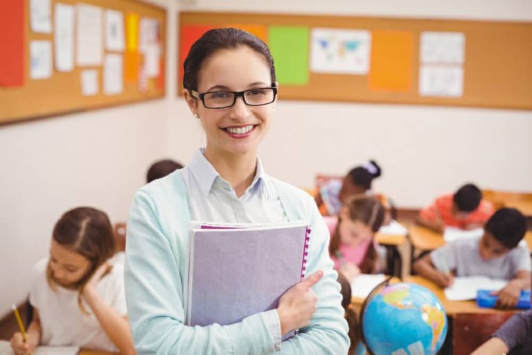 programa-ayuda-a-pagar-examenes-de-licencia-de-maestros