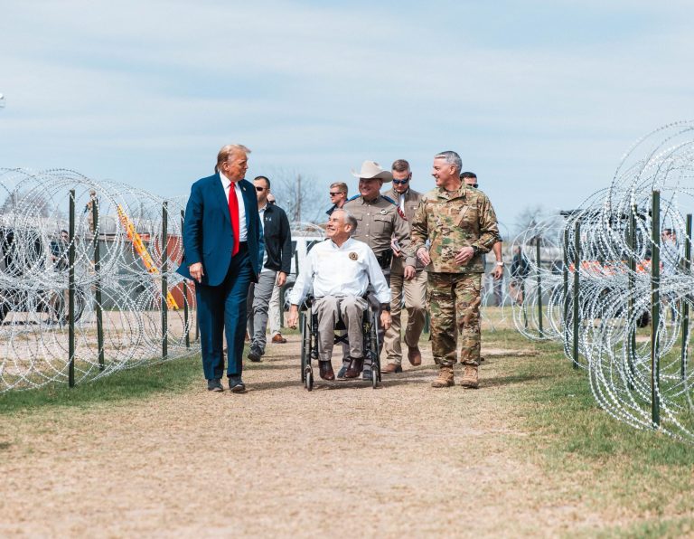 Biden y Trump visitaron frontera de Estados Unidos