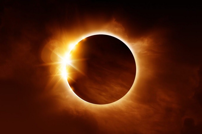 eclipse-solar-desde-el-discovery-place