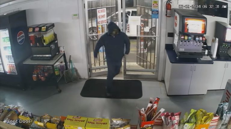 Se busca sospechoso de robo en Quick Shop BP
