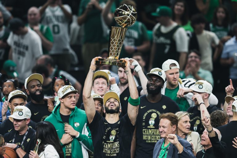 Boston Celtics alcanzó su anillo 18 en la NBA