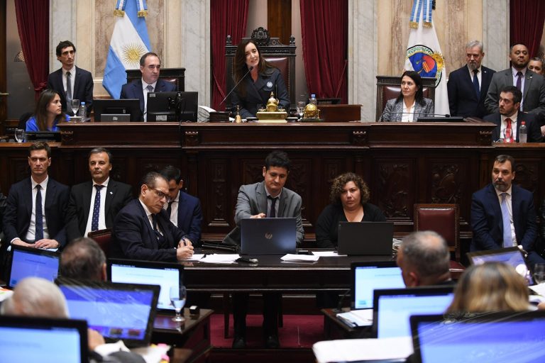 Senado de Argentina aprobó «ley ómnibus» de Milei