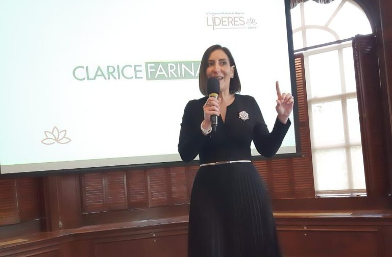 Clarice Farina brilla en Congreso y presenta nueva plataforma