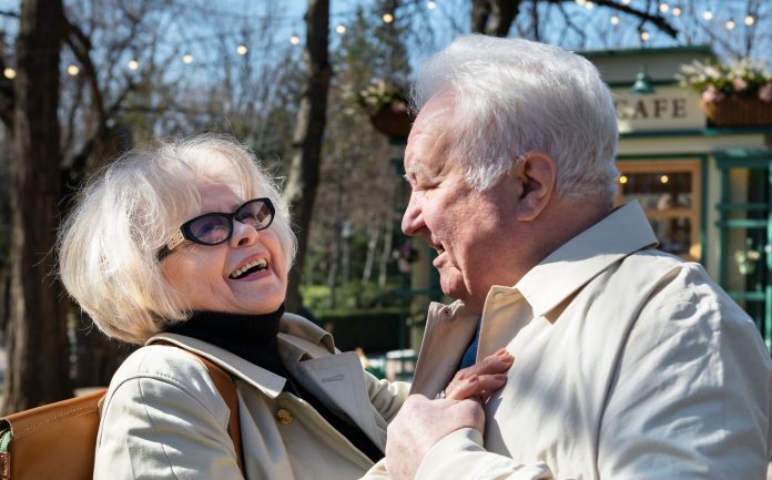 Jornada de bienestar para adultos mayores 