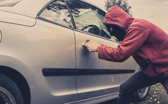 Mes de la Prevención del Robo de Vehículos: Consejos para proteger el auto