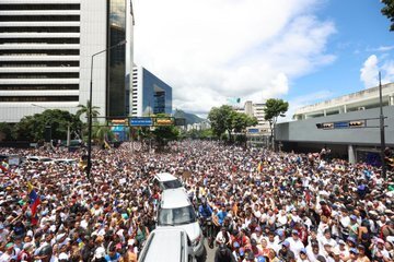 Decenas de detenidos en Venezuela