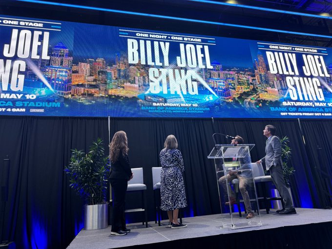 Billy Joel y Sting en 2025 en el Bank of America Stadium