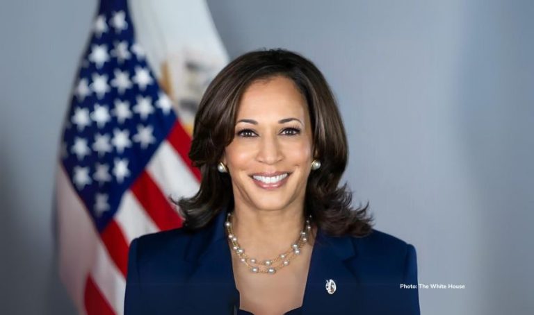 ¿Puede Kamala Harris reconquistar el voto latino?