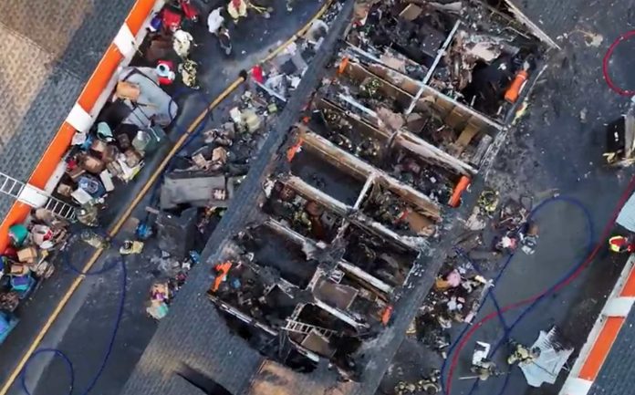 90 bomberos atendieron incendio de gran magnitud