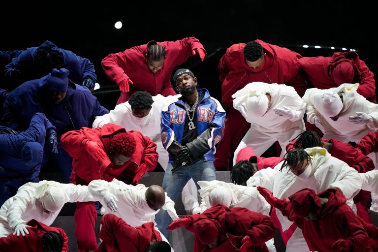 Kendrick Lamar hizo vibrar el Super Bowl LIX