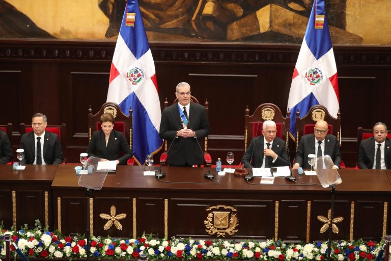 Republica Dominicana declara como «terroristas» a las pandillas de Haití