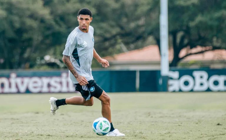 Defensa del Charlotte FC se incorpora al Rio Ave FC