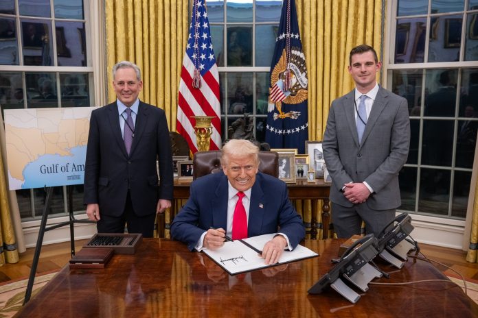 Trump crea la primera reserva estratégica de Bitcoin en EE.UU.
