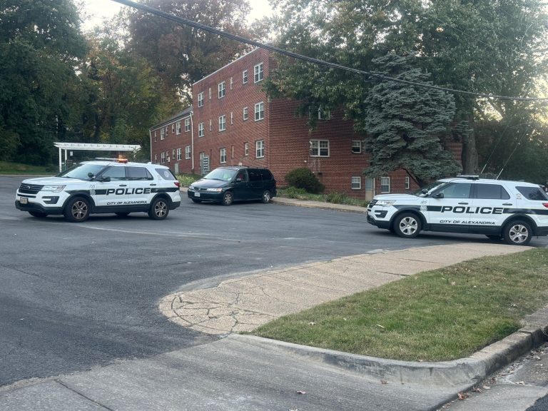Investigan muerte de la exfiscal federal de Virginia