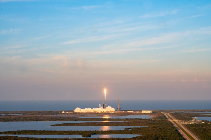 SpaceX lanzó con éxito la misión Crew-10