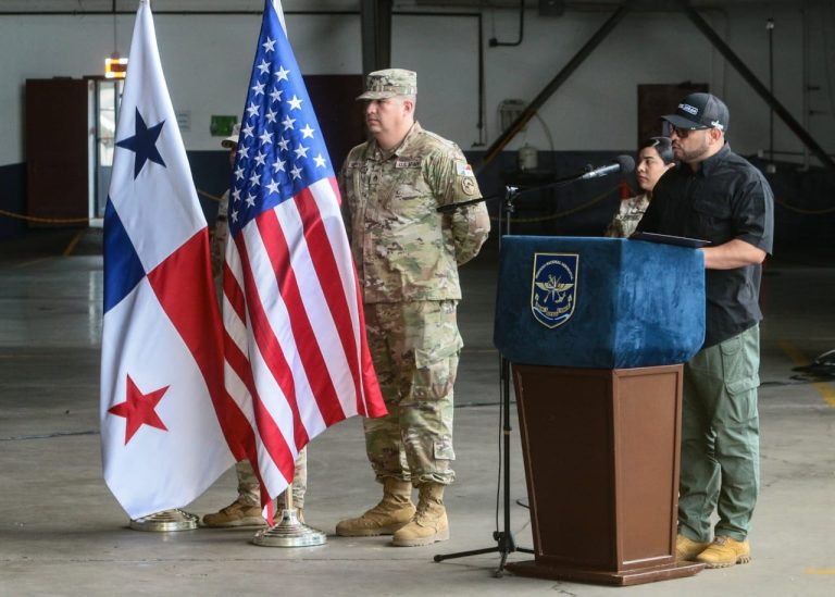 EE.UU. y Panamá realizan ejercicios militares en defensa del Canal de Panamá