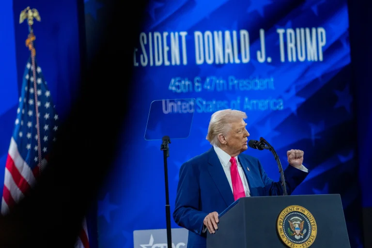 Trump celebró sus 100 días de gestión desde Michigan