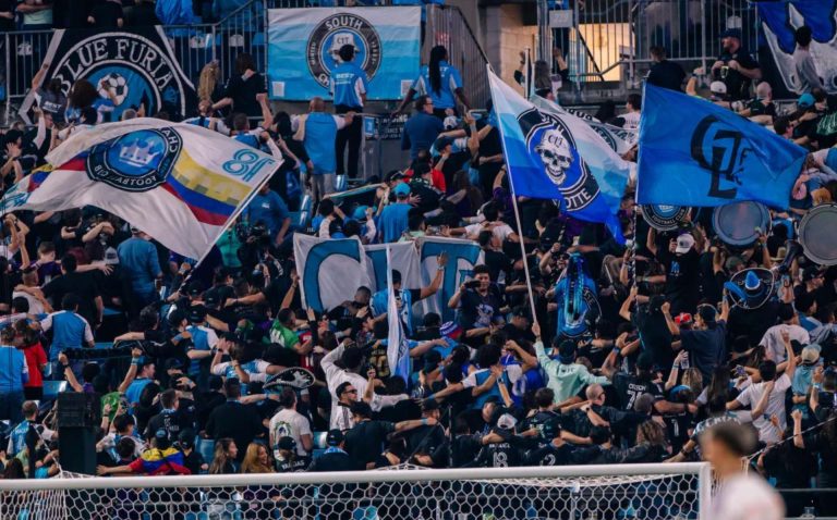 Charlotte FC asciende a otra lista histórica con dominio local